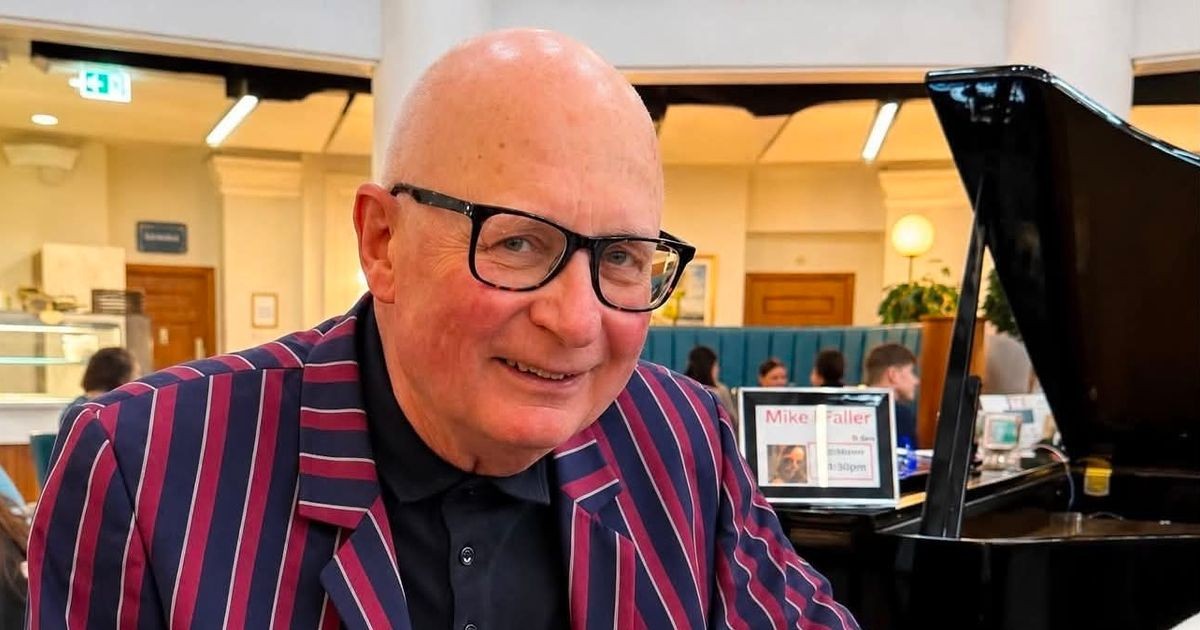 Tributes to the piano man who was the heart and soul of Tyneside's favourite chippy